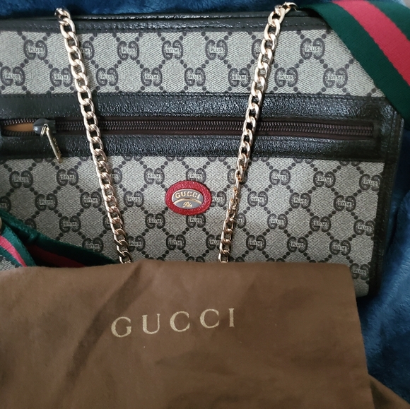 **Sold on Mercari* Gucci Handbag & Gucci Dustbag*** - Picture 4 of 17